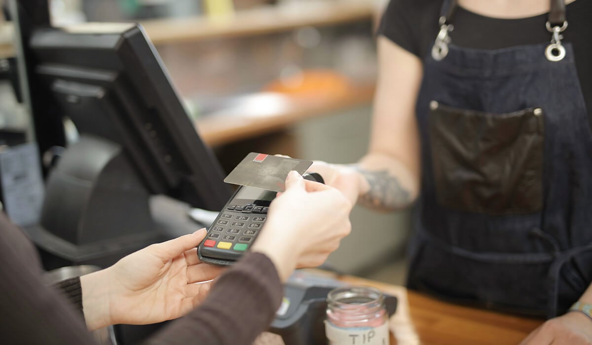 Paying by EFTPOS in a restaurant